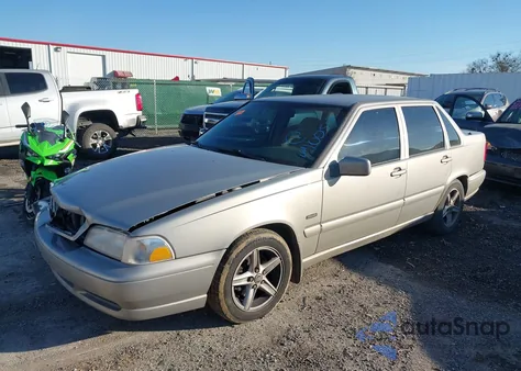 1998 Volvo S70 Gtas/Gtms z USA, uszkodzony, nr VIN YV1LS5579W2549343
